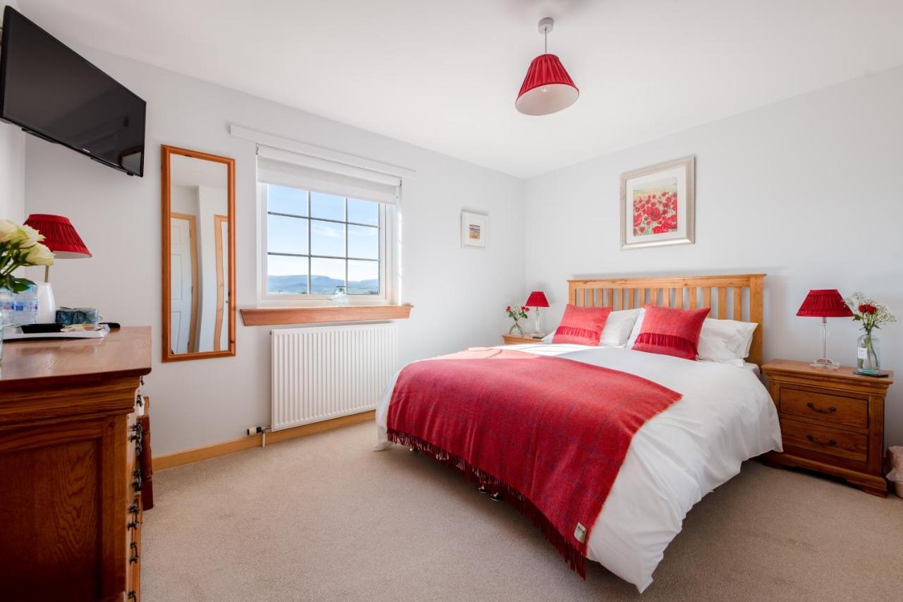 Tornapress Bed and Breakfast Dingwall Εξωτερικό φωτογραφία